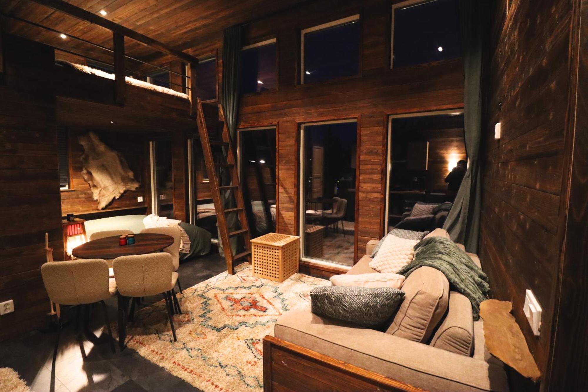 Reindeer River Lights Lodge كيرونا المظهر الخارجي الصورة