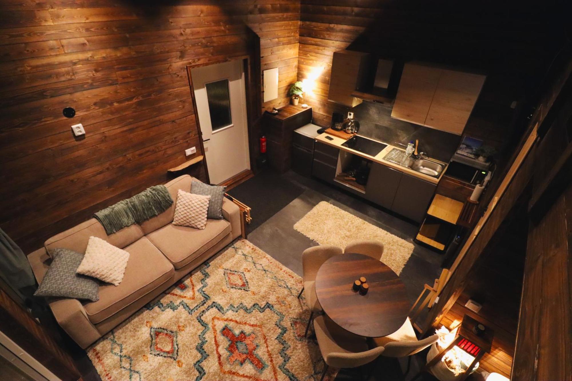 Reindeer River Lights Lodge كيرونا المظهر الخارجي الصورة